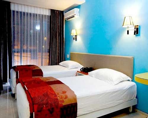 Dewarna Hotel Arifin Bunul Luaran gambar